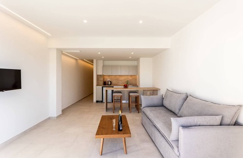 Dafni Apartment | Athens Grec Suites - Dafni Radiant Nest