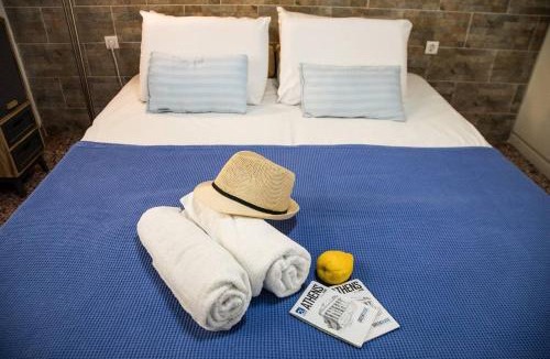 Argyroupoli Apartment | Athens Private Flats