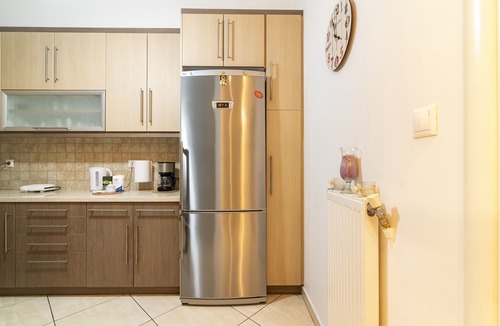 Kinosargous Apartment | Athens Walk