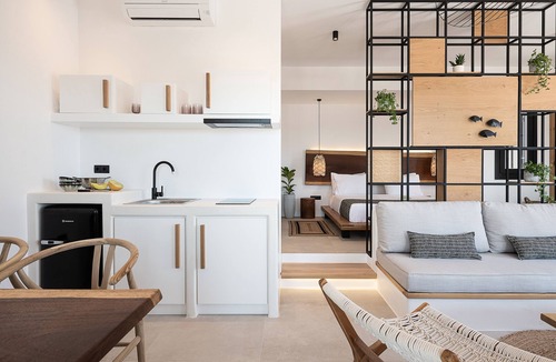 Adamas Apartment | Athina Milos Suites