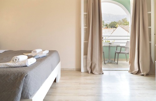 Kato Korakiana House | Athineos Spiros Dassia - Apartment 5