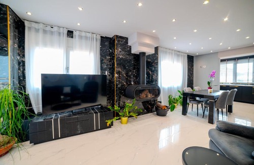 Agia Triada Apartment | AuraLux
