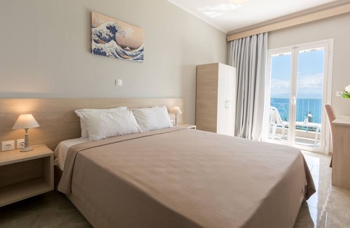 Petriti Bed & Breakfast | B&B in South Corfu with Sea View
