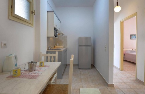 Magoulades Bed & Breakfast | Beachfront Apartments, part of hotel complex with Pool and BB, 450m from resort