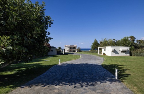 Pefkochori Villa | Beachfront Villa In The Heart Of Chalkidiki