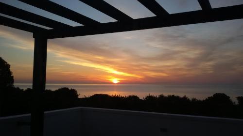 Gennadi Villa | Beachfront Villa SeaShell Superior
