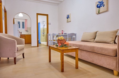 Acharavi Apartment | Beachside Bungalow 8 Acharavi Corfu