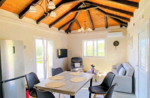 Mantzavinata Villa | Beautiful 2-bedroom all stone villa in charming Vatsa Bay, Kefalonia Greece