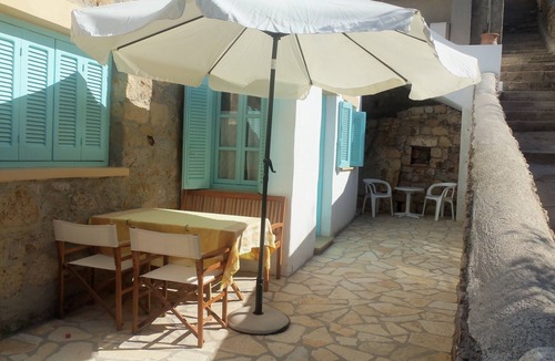 Grikos Apartment | Beautiful apartment 40 meters from the sea AMA 00003513976