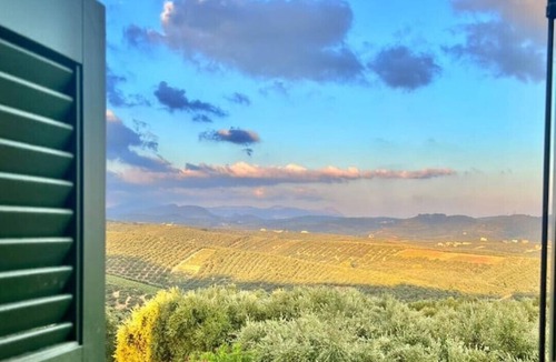 Polemarchi Apartment | Beautiful calm rooftop studio with stunning views