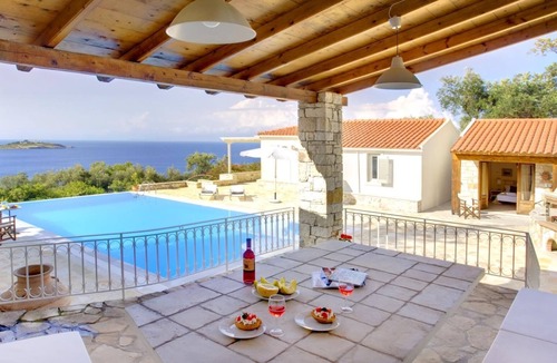 Katsimatika Villa | Beautiful Family Villa with Sea Views & Shaded Terraces near Beach