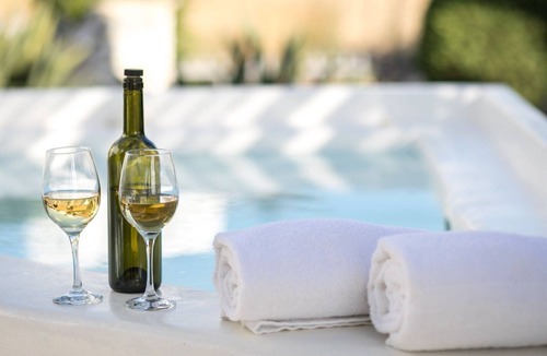 Agkidia Villa | Beautiful Naxos Suite | Grand Deluxe Suite | 1 Bedroom