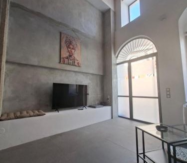 Plomari Villa | Beautiful Plomari Cottage