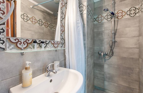 Agia Galini Bed & Breakfast | Bed and Breakfast 'Double Room No 204 Sea View' with Sea View, Wi-Fi and Air Conditioning