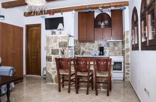 Pitsidia Apartment | Bella Vita Style rooms & apartments-Incanto