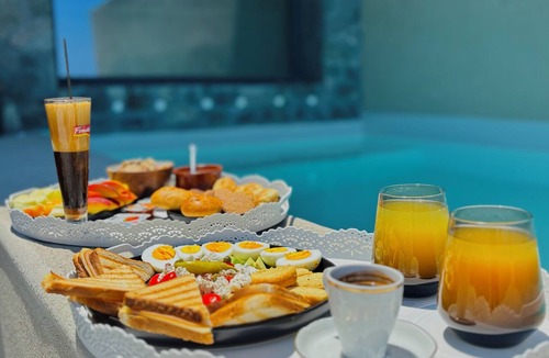Kamari Apartment | Bevimar Moonlight Suite with Private Pool and Non Heated Jacuzzi