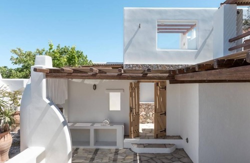 Kamari Apartment | BH852 - C - Suite Santorini
