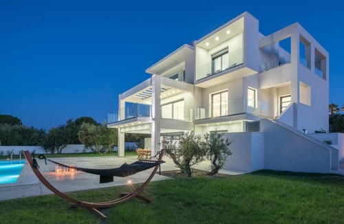 Akrotiri Villa | Bianca Luxury Villa - Private Heated Pool