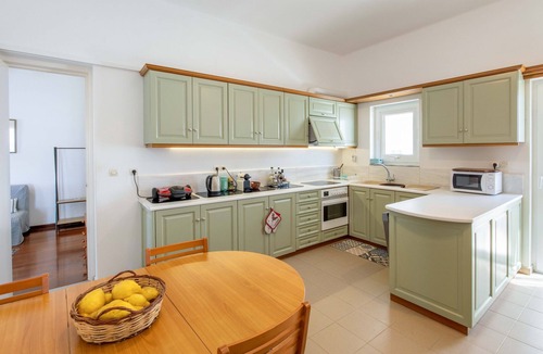 Piso Livadi Apartment | Big Blue holiday apartment 150m2 Family sized .