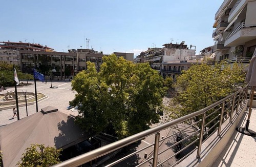 Katerini Apartment | Bistro 49 Luxury suites