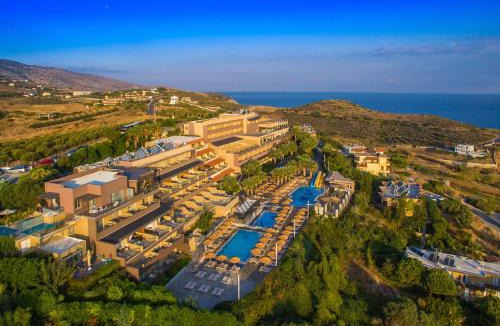 Mononaftis Resort | Blue Bay Resort Hotel