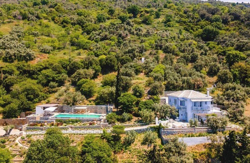 Xanthi Region Villa | Blue House - Four Bedroom Villa, Sleeps 8