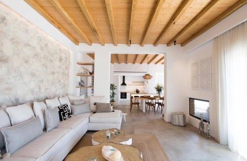 Xilokeratidi Villa | Blue Orchid Villa Mykonos