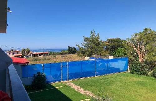 Frangokastellon Apartment | Blue Sky