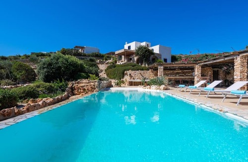 Krotiri Villa | BLUE VILLA
