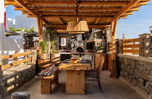 Vivlos Apartment | Boriadon Rustic Countryside Homes