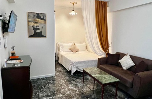 Varkiza Apartment | Boutique Sea & Garden