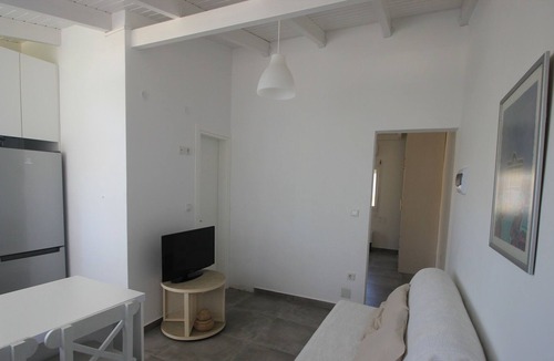 Skafidia House | Brand new house with garden, next to the beach.