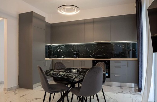 Athens City Centre Condo | Brand New Spacious 3BR Apartment