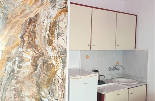 Piskopiano Apartment | Breath taking views standard apartment for adults only, families, couples