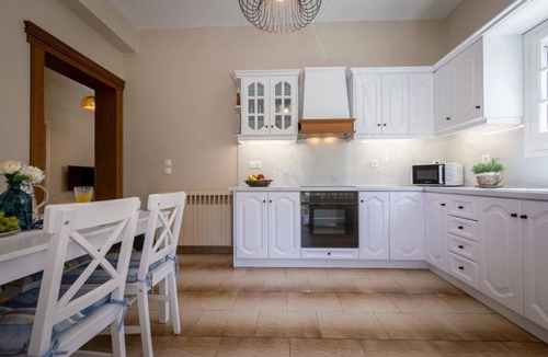 Apraos Apartment | Bright apartment near the sea, amazing view!