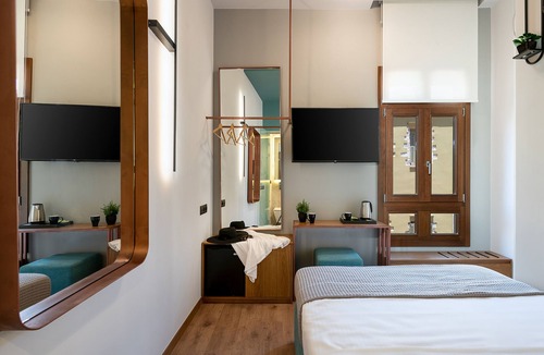 Old Town House | Camere Maritima
