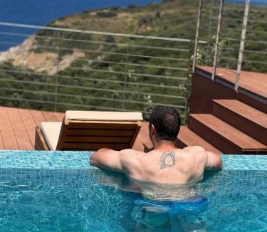 Skiathos Villa | Captain's Villa
