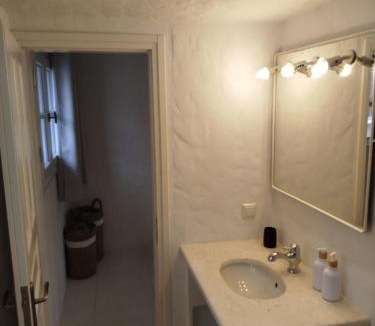 Lakka Apartment | Casa del porto
