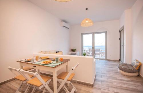 Kamari House | Casa Landea - Sea View Retreat