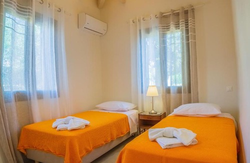 Leivathos Villa | Casa Rossa