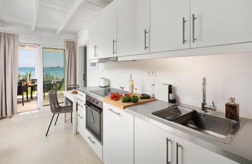 Parelia House | Casa Sabbia 10m from the beach