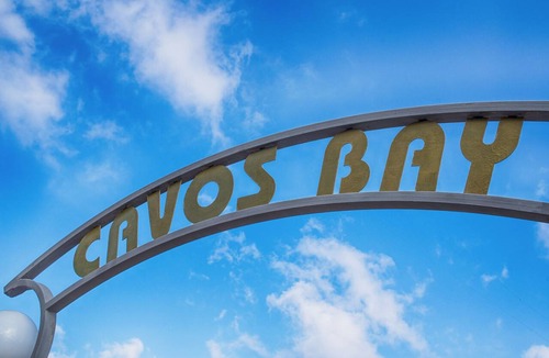 Armenistis Hotel | Cavos Bay Hotel and Studios