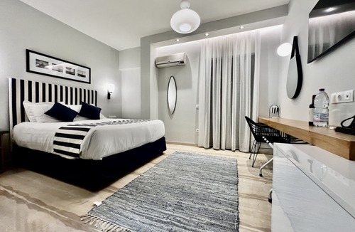 Ag. Georgios Hotel | Ccb Ionian Suites by Bruskos