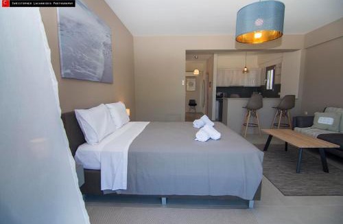 Karavostasi Hotel | Charisma Luxury Suite & Rooms