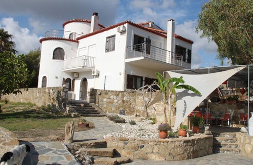 Pylos-Nestoras House | Charly Point Villa by Interhome