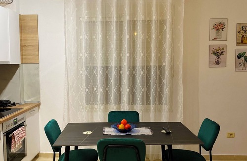 Golem Apartment | Charming 1-bedroom apartment with AC and WiFi in lovely Durrës