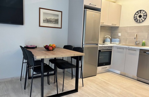 Ilisia Apartment | Charming 2-bedroom apartment with WiFi, AC in pleasant Athina