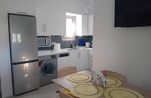 Pitsidia House | Charming 2-bedroom house with WiFi and AC in enchanting Pitsidia