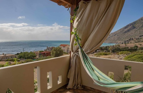 Gortyna Apartment | Charming Anna Maria apartment with a spectacular sea view, near the beach.