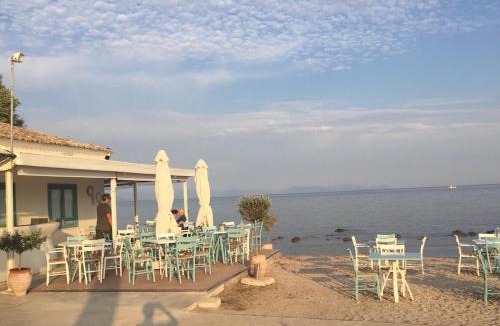 Karpenisi Apartment | Charming Retreat